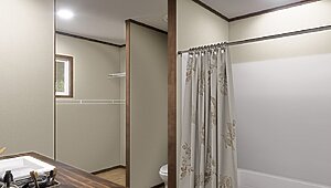 Epic Experience / Explorer 95CEE28563CH Bathroom 141086
