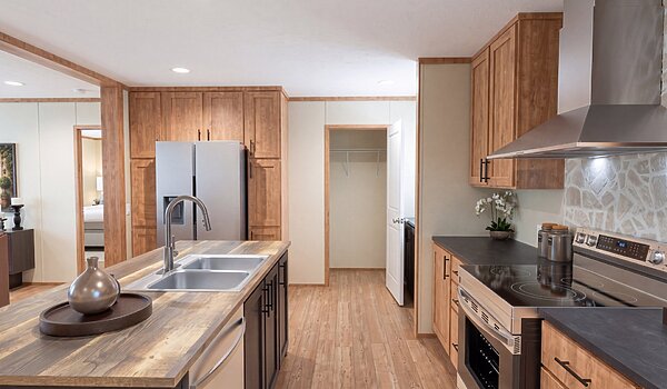 Epic Journey / Crockett 43CEJ28683AH Kitchen 152071
