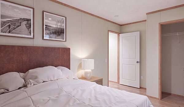 Epic Adventure / Tuscany 43CEA16682AH Bedroom 151970