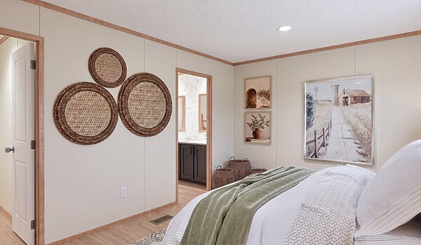 Epic Adventure / Tuscany 43CEA16682AH Bedroom 151966