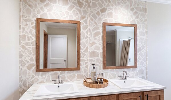 Epic Experience / Summit 43CEE32764AH Bathroom 151802