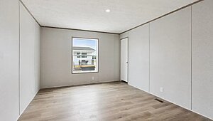 Prime Series / The Carlisle 3252H32P03 Bedroom 136742