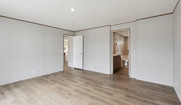 Prime Series / The Carlisle 3252H32P03 Bedroom 136744