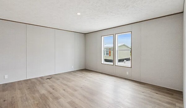Prime Series / The Carlisle 3252H32P03 Bedroom 136743