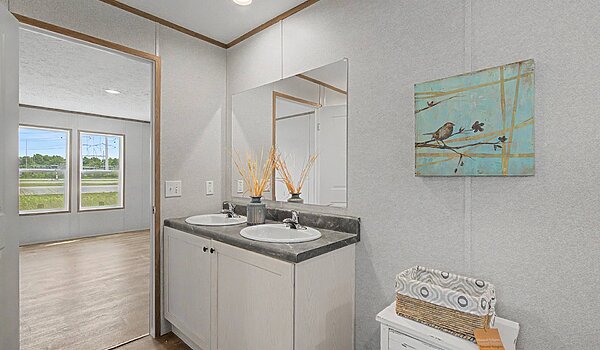 Prime Series / The Capstone 3260H32P03 Interior 130132