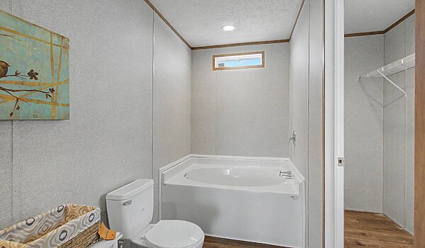 Prime Series / The Capstone 3260H32P03 Interior 130133