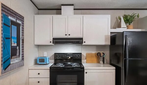 Prime Series / The Spire 1660H22P01 Kitchen 136781