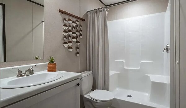 Prime Series / The Spire 1660H22P01 Bathroom 136791