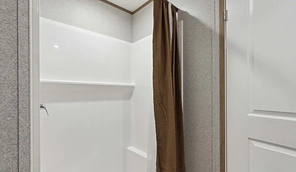 Prime Series / The Mammoth 3276H53P03 Bathroom 136754