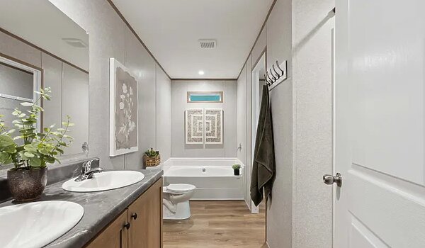 Prime Series / The Mammoth 3276H53P03 Bathroom 136757