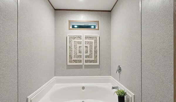 Prime Series / The Mammoth 3276H53P03 Bathroom 136758