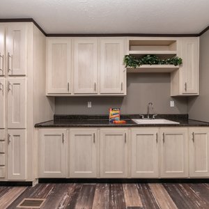 National Series / The Utah 325632A Kitchen 24296
