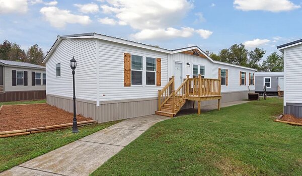 National Series / Huntsville 327243A Exterior 133391