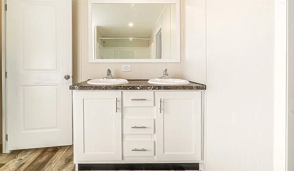 Exclusive Series / Hearthfield 286032A Interior 133416