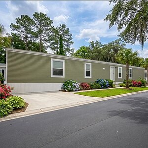 Exclusive Series / Sweetbay 167632T Exterior 133471