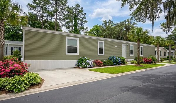 Exclusive Series / Sweetbay 167632T Exterior 133471