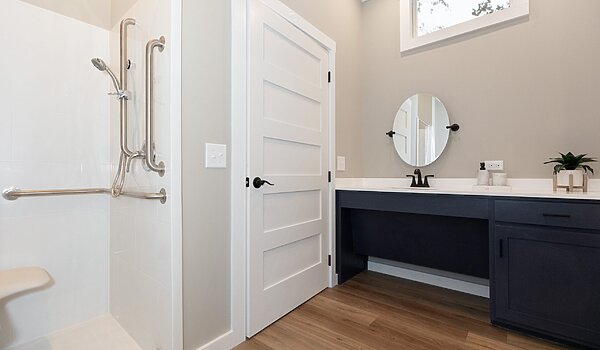 Clayton Park Model / Blue Springs Interior 120801