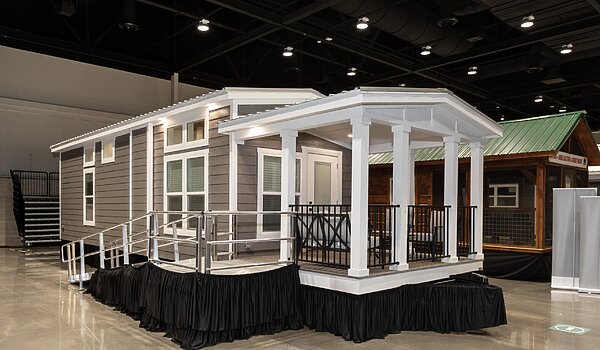 Clayton Park Model / Blue Springs Interior 120793