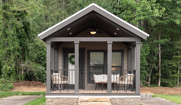 Clayton Park Model / Cahaba Interior 120805