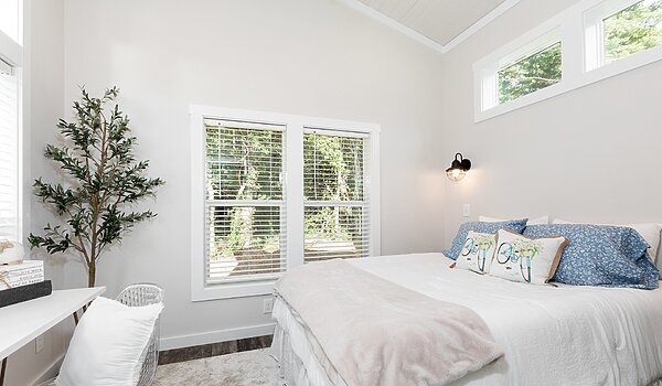 Clayton Park Model / Cahaba Interior 120811