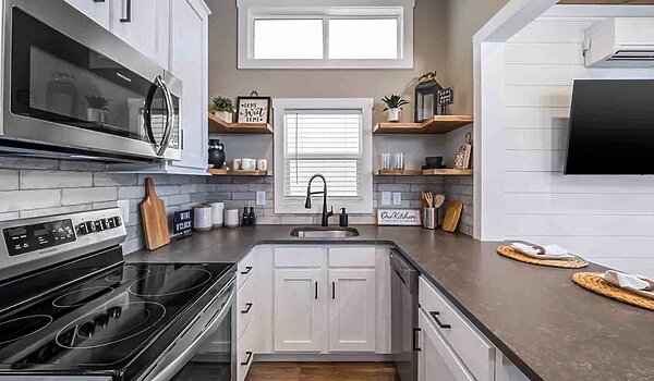 Clayton Park Model / Cheaha Interior 120820