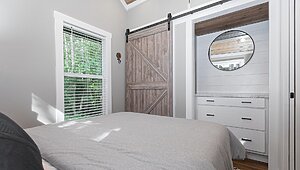 Clayton Park Model / Coldwater Interior 120836