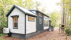 Clayton Park Model / Coldwater Interior 120829