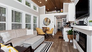 Clayton Park Model / Coldwater Interior 120830