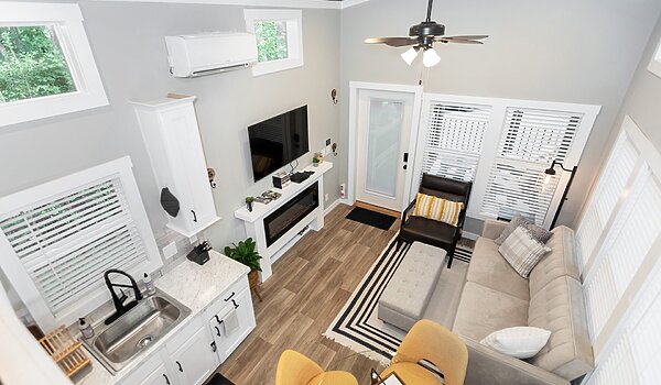 Clayton Park Model / Coldwater Interior 120831