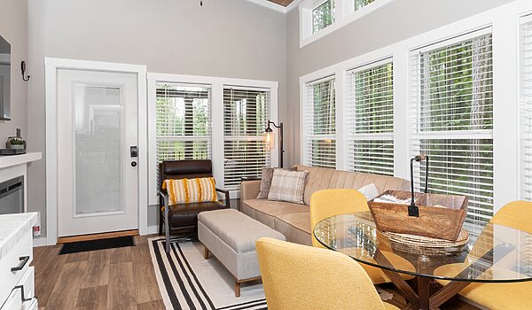 Clayton Park Model / Coldwater Interior 120832