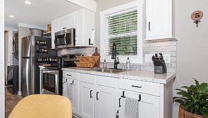 Clayton Park Model / Coldwater Interior 120834