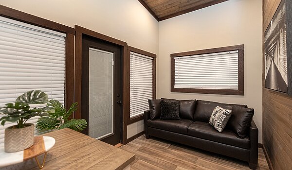 Clayton Park Model / Cumberland Interior 120841