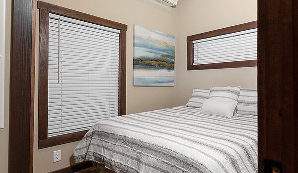 Clayton Park Model / Cumberland Interior 120845