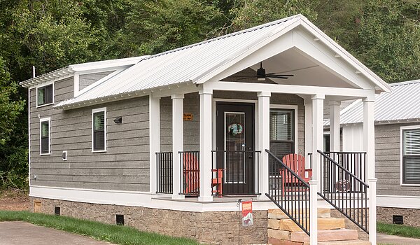 Clayton Park Model / Sipsey Exterior 120860