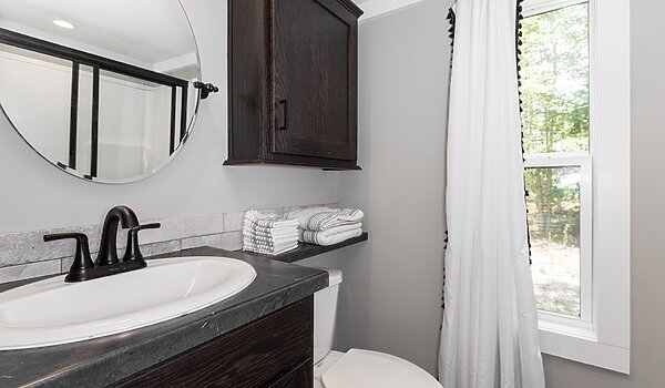 Clayton Park Model / Swayback Interior 120892