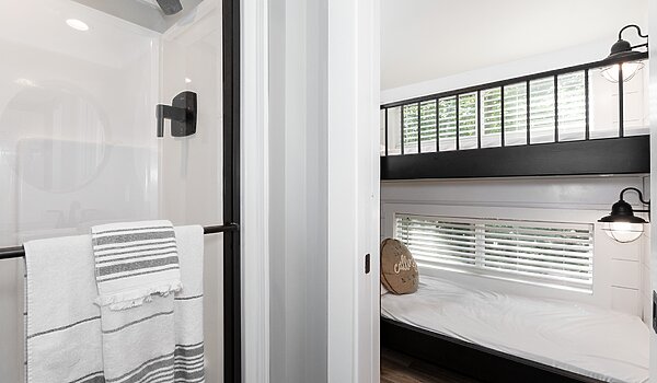 Clayton Park Model / Swayback Interior 120890