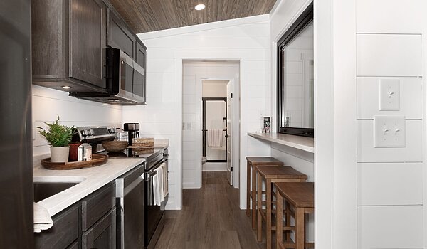 Clayton Park Model / Kinlock Interior 129692