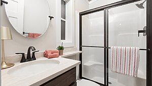 Clayton Park Model / Kinlock Interior 129695