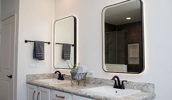 Encore / 54ENC32623AH Bathroom 113190