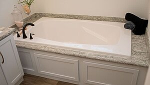 Encore / Montgomery 54ENC32623AH Bathroom 150596