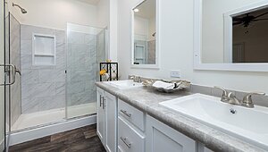 Landmark / 50th Anniversary 54LDK32643AH Bathroom 151190