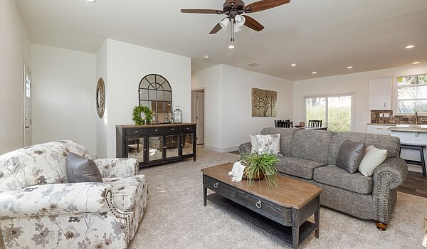 Landmark / 50th Anniversary 54LDK32643AH Interior 113220
