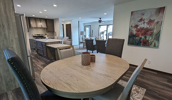 Legend HUD / 327-1 54LGD28643BH Interior 134674