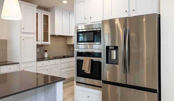 Encore / Winston 54ENC28563BH Interior 134690