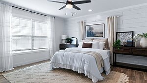 NXT / Farm 4 Flex Elite 52FRM32724AH Interior 133882