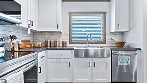 NXT / Sawyer Elite 52FRM32483AH Interior 133818