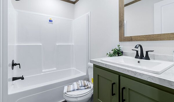 NXT / The Levi 52NXT16602BH Interior 133813
