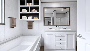 The Elite Series / The Jackson ELS16763D Interior 127701