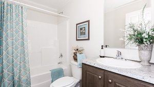 Promotional / The Classic 56G Bathroom 23587