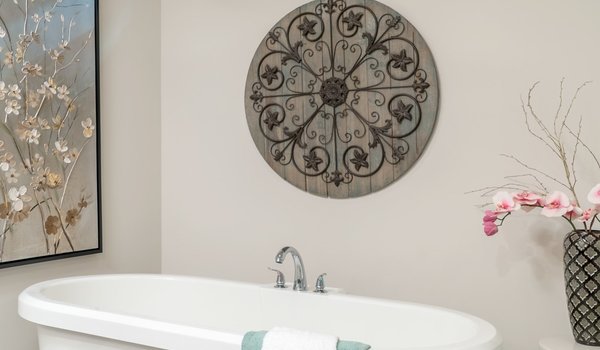 Heritage / The Adams 6428-9049 Bathroom 23624